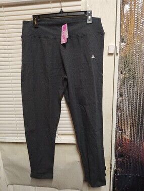 Women's Black Performance Leggings with Small Triangle Logo